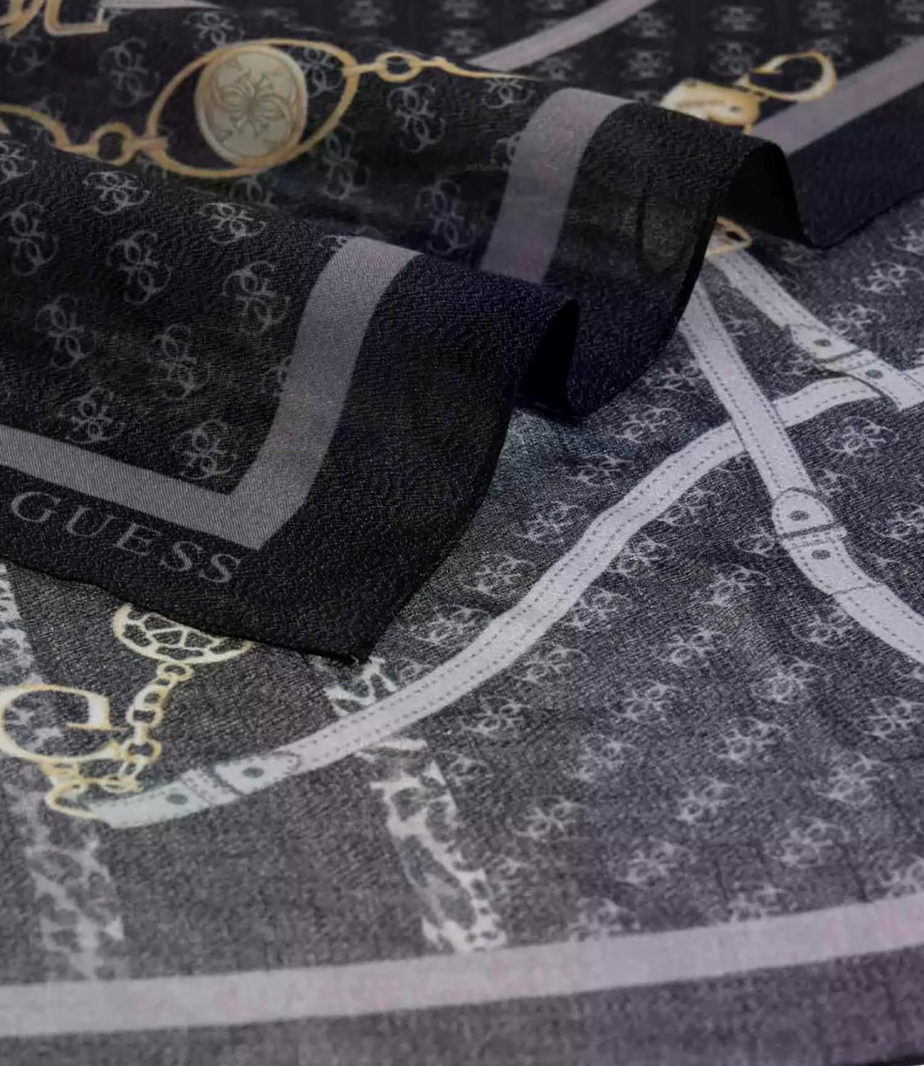 Guess Sciarpa/Foulard da Donna - Black - Aw5532vis03